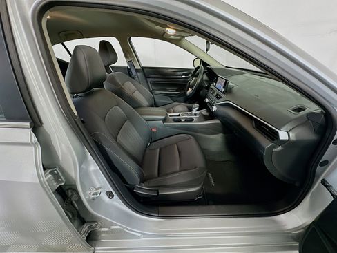 Used 2022 Nissan Altima 2.5 S image 29