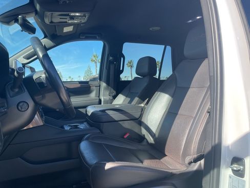 Used 2022 Chevrolet Tahoe High Country image 7