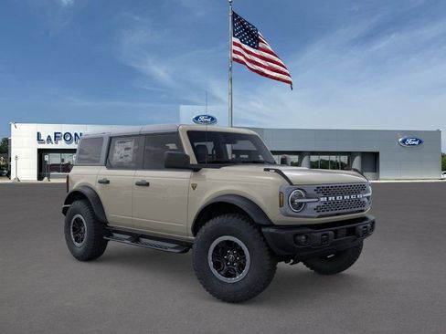 New 2026 Ford Bronco Badlands w/ Sasquatch Package AWD/4WD image 7