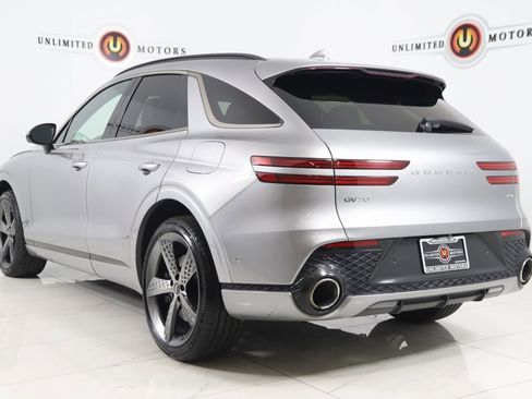 Used 2023 Genesis GV70 2.5T w/ Sport Prestige Package image 4