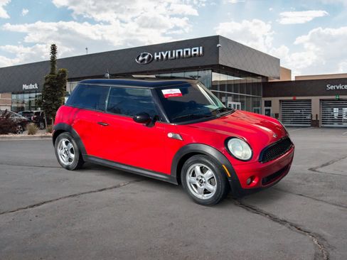 Used 2009 MINI Cooper Hardtop image 7