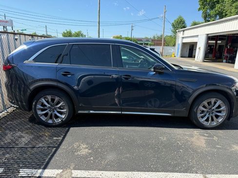 Used 2024 MAZDA CX-90 3.3 Turbo w/ Premium Package AWD/4WD image 2