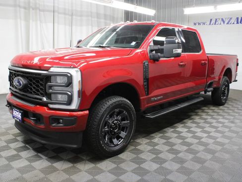 Used 2024 Ford F250 Lariat w/ Sport Appearance Package AWD/4WD image 7