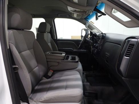 Used 2017 Chevrolet Silverado 3500 W/T w/ WT Convenience Package image 13