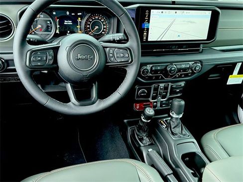 New 2026 Jeep Gladiator Mojave image 19