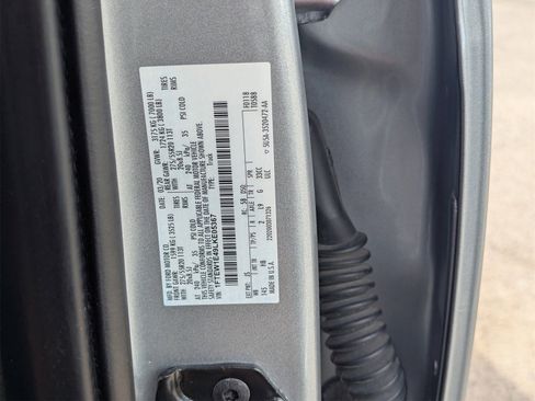 Used 2020 Ford F150 Lariat image 27