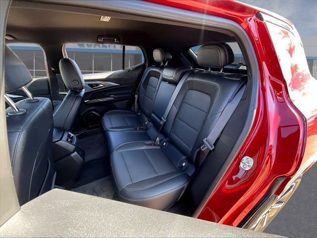 Certified 2024 Chevrolet Equinox EV LT FWD image 24