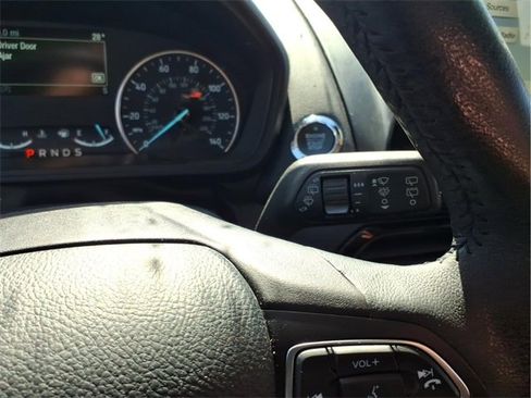 Used 2019 Ford EcoSport Titanium image 16