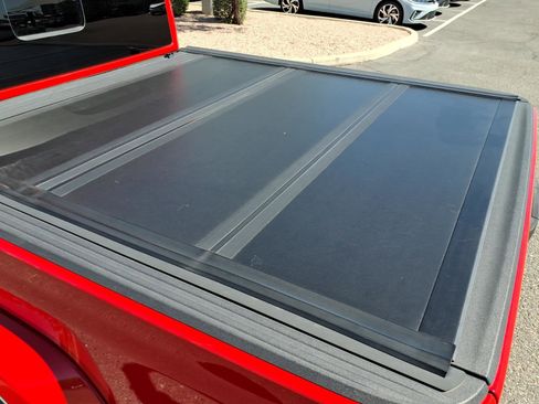 Used 2022 Jeep Gladiator Overland w/ Popular Equipment Package image 19