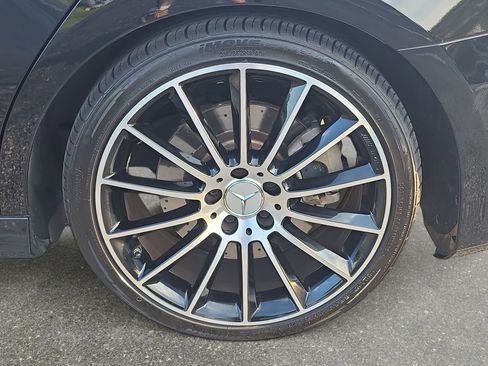 Used 2021 Mercedes-Benz A 35 AMG 4MATIC image 31