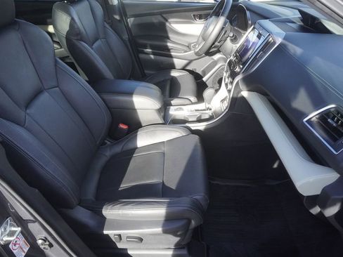 Used 2019 Subaru Ascent Limited image 23