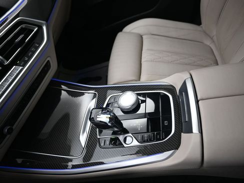 Used 2023 BMW X5 M50i w/ Executive Package image 19