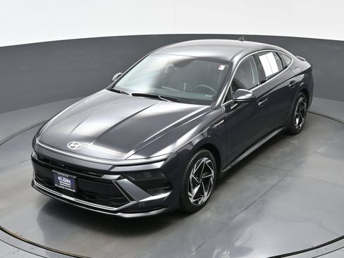 Certified 2026 Hyundai Sonata SEL FWD image 33