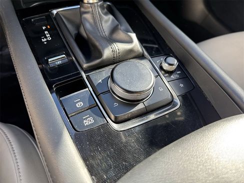 Used 2019 MAZDA MAZDA3 Hatchback w/ Preferred Package image 52