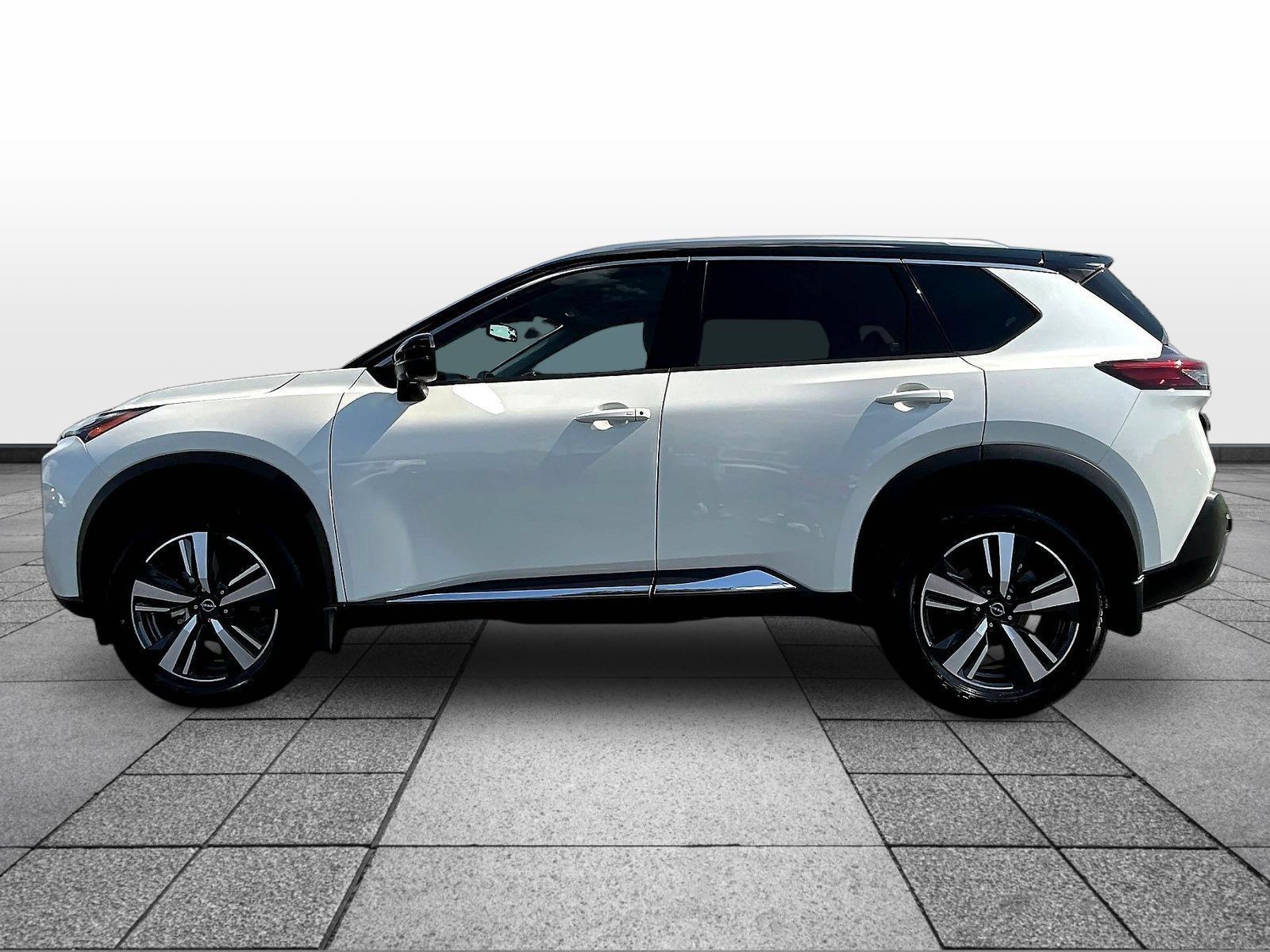 Certified 2023 Nissan Rogue SL AWD/4WD image 8