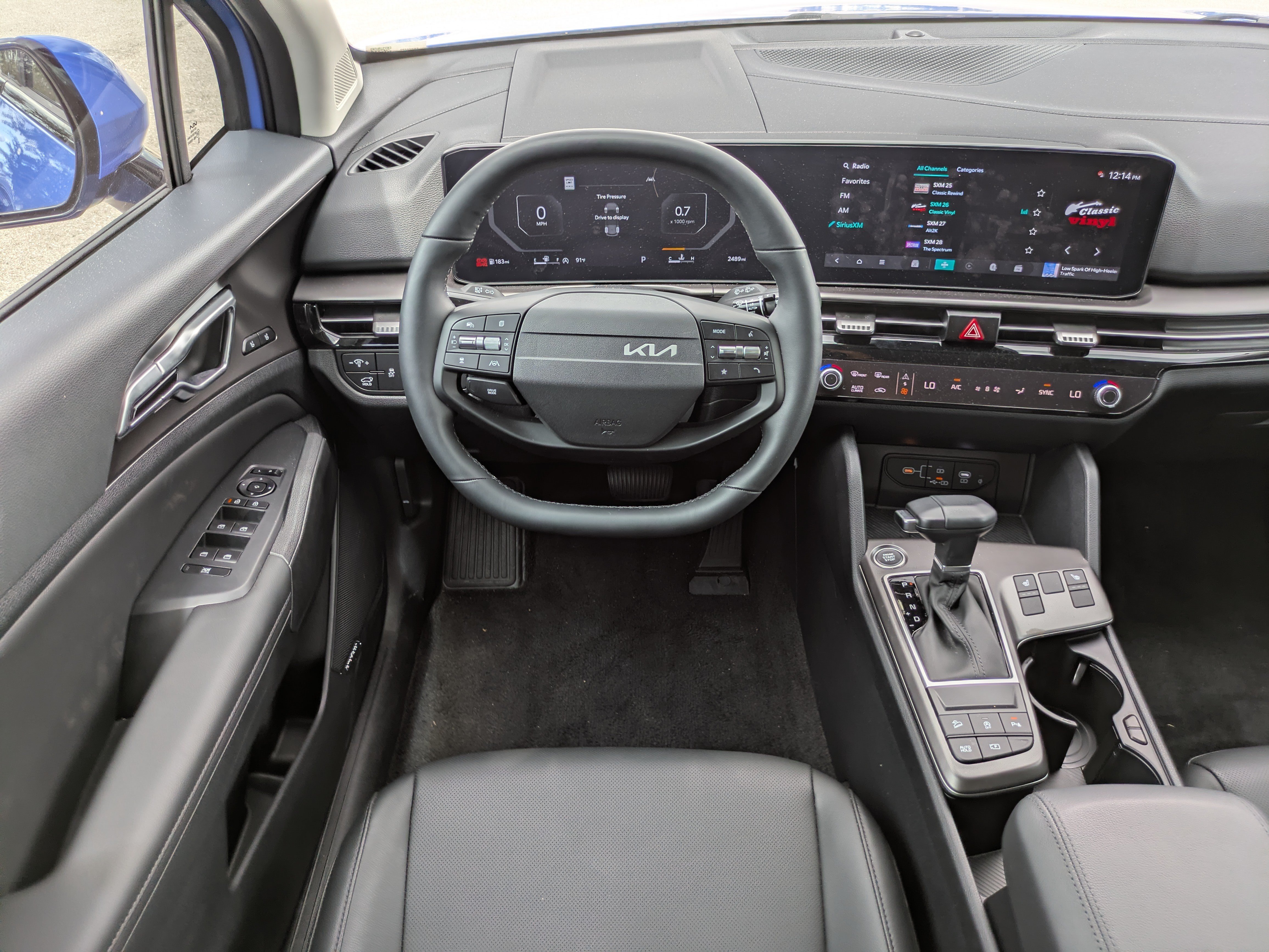 New 2026 Kia Sportage SX FWD image 16