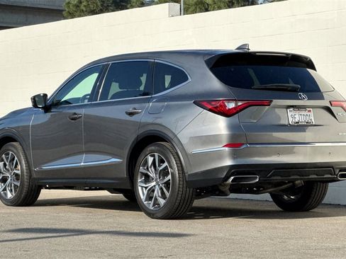 Certified 2023 Acura MDX SH-AWD w/ Technology Package image 3