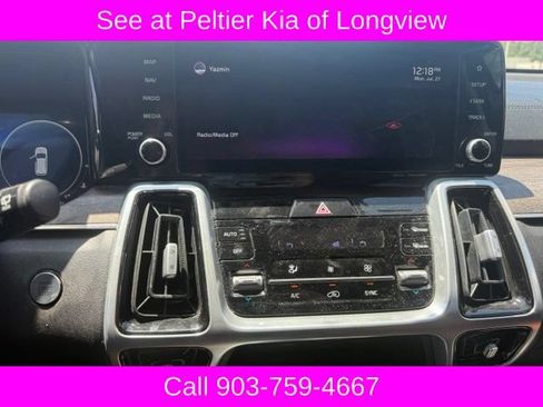 Used 2022 Kia Sorento SX Prestige w/ Rust Color Package AWD/4WD image 12