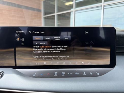 Used 2026 Nissan Leaf Platinum+ w/ Cargo Package (Platinum+) FWD image 23