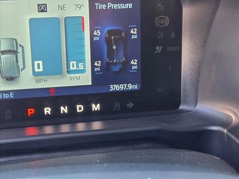 Used 2021 Ford Bronco Badlands image 9