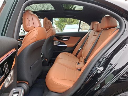 Certified 2022 Mercedes-Benz C 300 4MATIC Sedan image 10