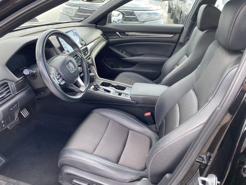 Used 2022 Honda Accord Sport image 12