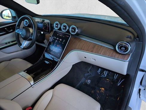 Used 2023 Mercedes-Benz C 300 Sedan image 25