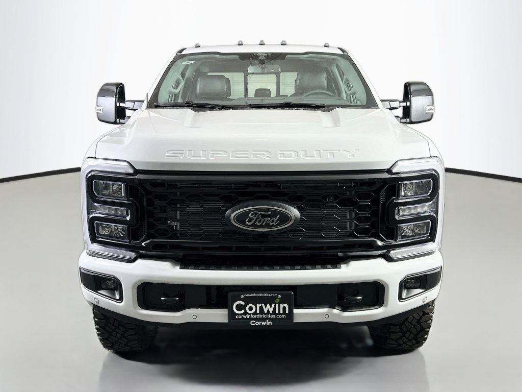 New 2026 Ford F350 Lariat w/ Tremor Off-Road Package AWD/4WD image 4