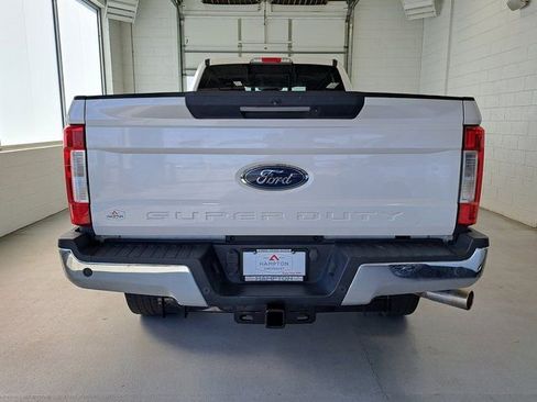 Used 2019 Ford F350 Lariat w/ Lariat Ultimate Package AWD/4WD image 6