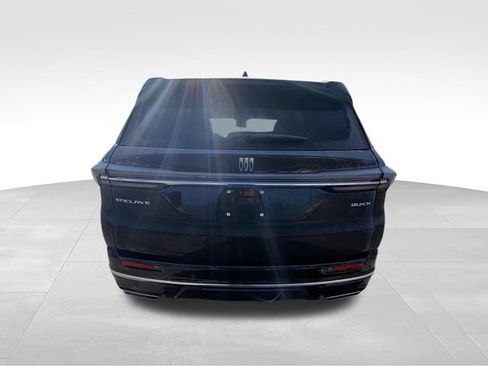 New 2026 Buick Enclave Avenir w/ Super Cruise Package FWD image 7