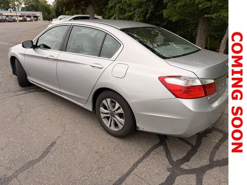 Used 2015 Honda Accord LX image 7