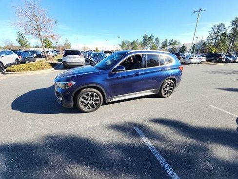 Used 2020 BMW X1 xDrive28i image 3