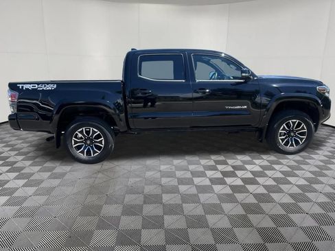 Used 2023 Toyota Tacoma TRD Sport AWD/4WD image 8