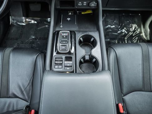 Used 2024 Honda Pilot EX-L image 26