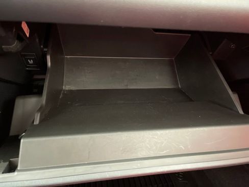 Certified 2022 Toyota GR86 w/ ALL Weather Mat Package (TMS) image 25