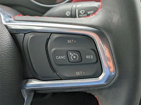 Used 2023 Jeep Wrangler Rubicon image 27