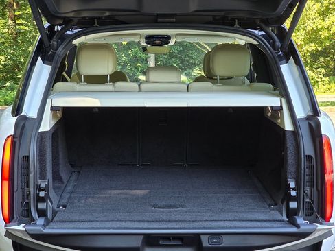 Used 2023 Land Rover Range Rover SE image 72