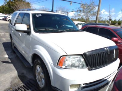 Used 2006 Lincoln Navigator Luxury