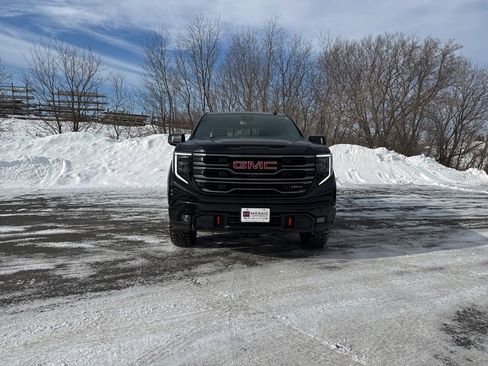 Used 2025 GMC Sierra 1500 AT4 w/ AT4 Premium Package image 2