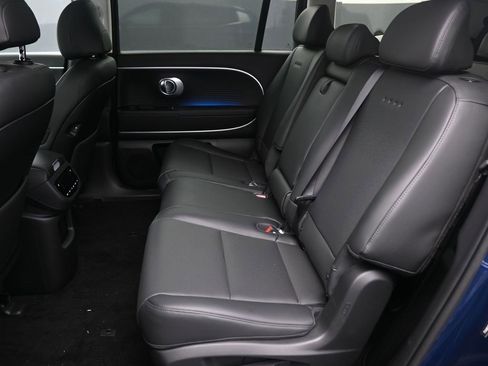 New 2026 Hyundai Ioniq 9 SEL image 11