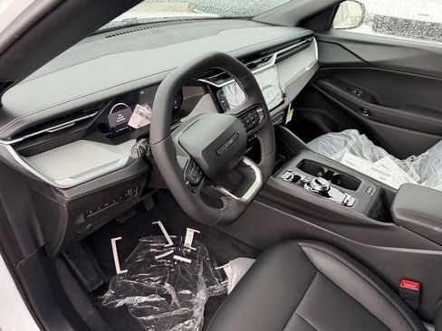 New 2026 Jeep Cherokee Limited image 11