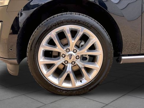 Used 2018 Ford Expedition Max Limited w/ Equipment Group 302A image 11