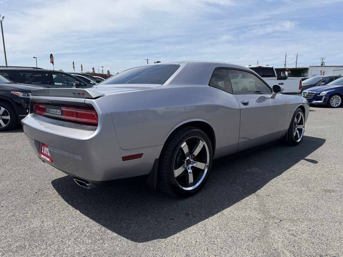 Used 2013 Dodge Challenger SRT8 w/ Harman Kardon Audio Group RWD image 4