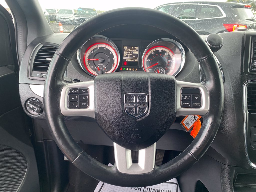 Used 2019 Dodge Grand Caravan GT FWD image 32
