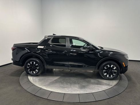 Certified 2025 Hyundai Santa Cruz SE AWD/4WD image 8