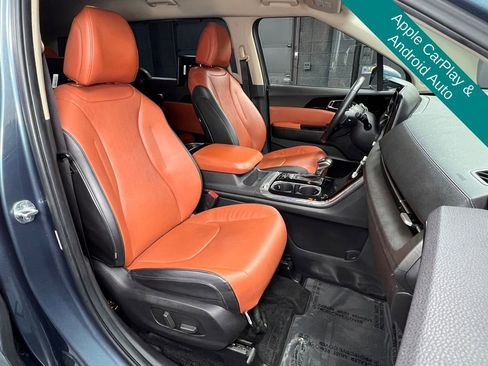 Used 2022 Kia Carnival SX w/ Paint Protection Package image 7
