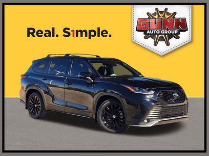 Used 2024 Toyota Highlander XSE