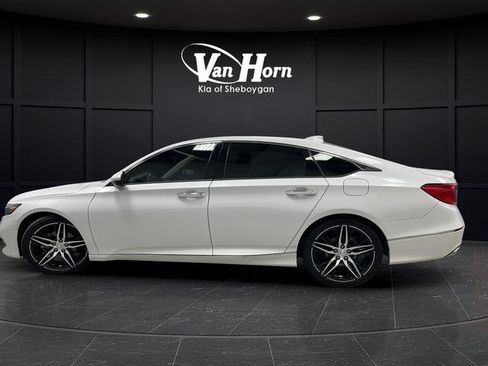 Used 2021 Honda Accord Touring image 4