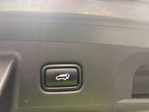 Used 2021 Kia Telluride SX w/ SX Prestige Package AWD/4WD image 16