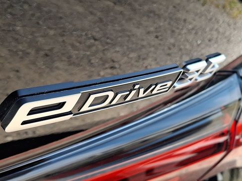Used 2024 BMW i4 eDrive35 w/ Convenience Package RWD image 30